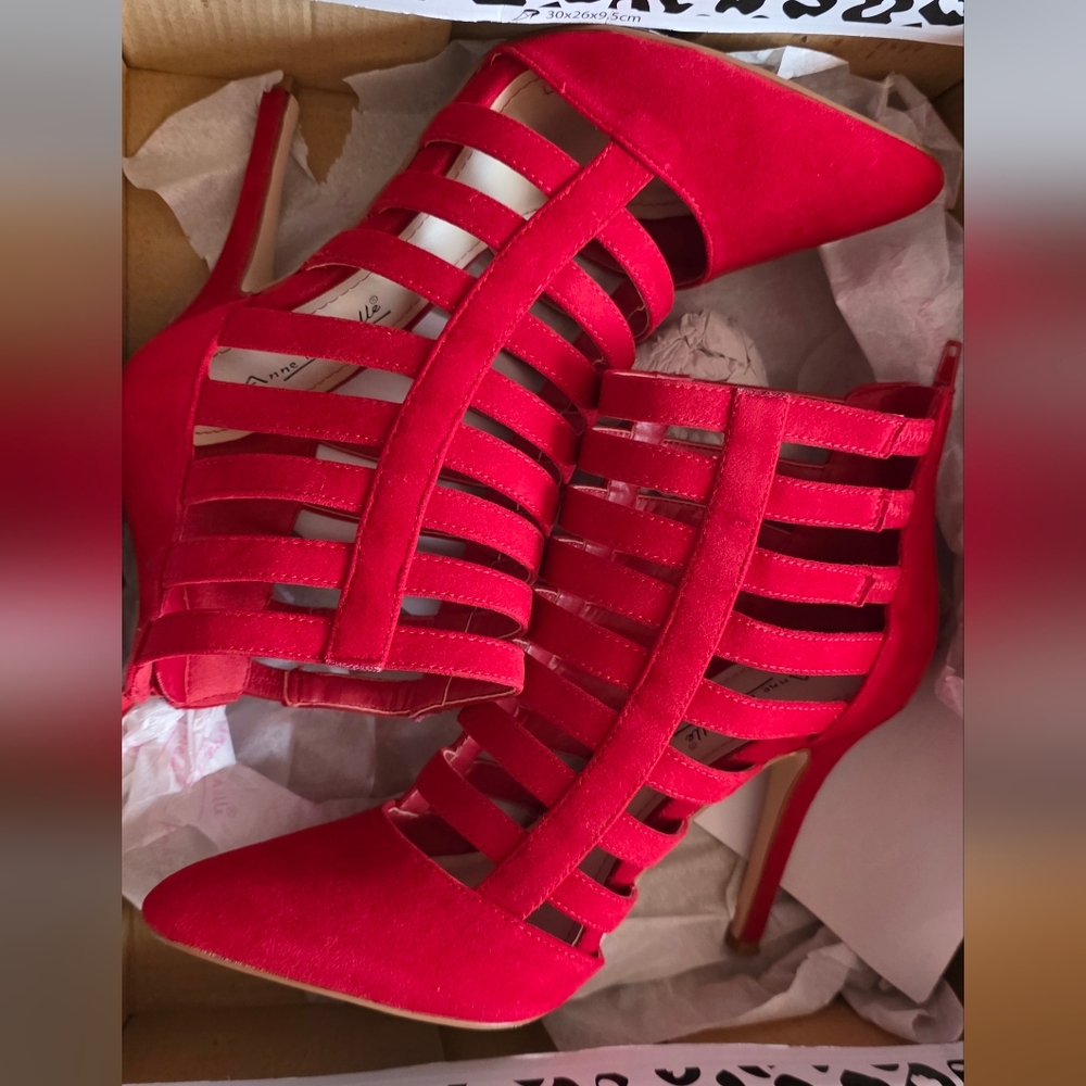 Red Strappy Heeled Shoes Size 7